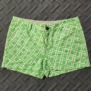 Patterned shorts